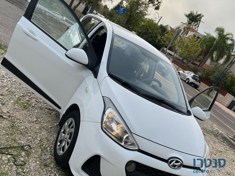 2018' Hyundai i10 יונדאי photo #2