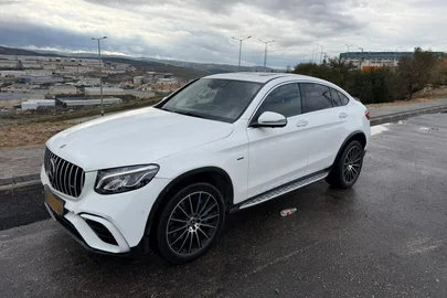2017' Mercedes-Benz GLC מרצדס-בנץ