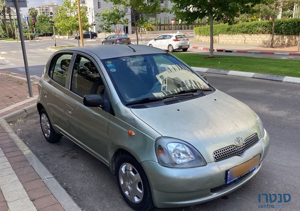 2002' Toyota Yaris טויוטה יאריס photo #2
