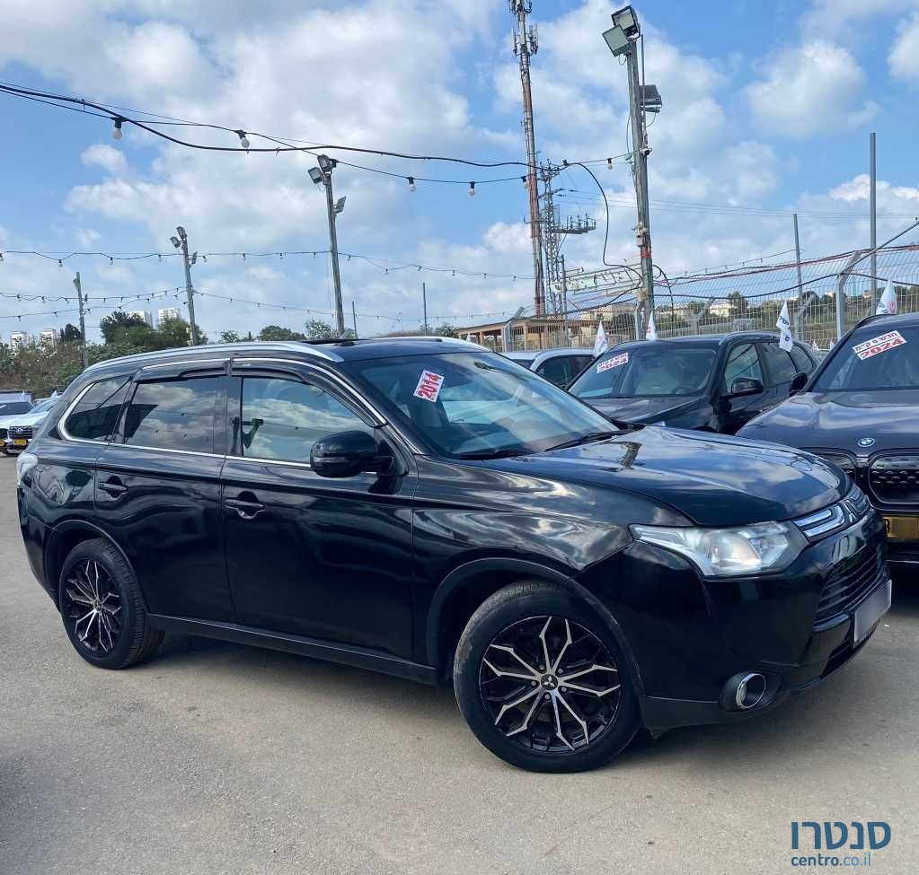 2014' Mitsubishi Outlander מיצובישי אאוטלנדר photo #3