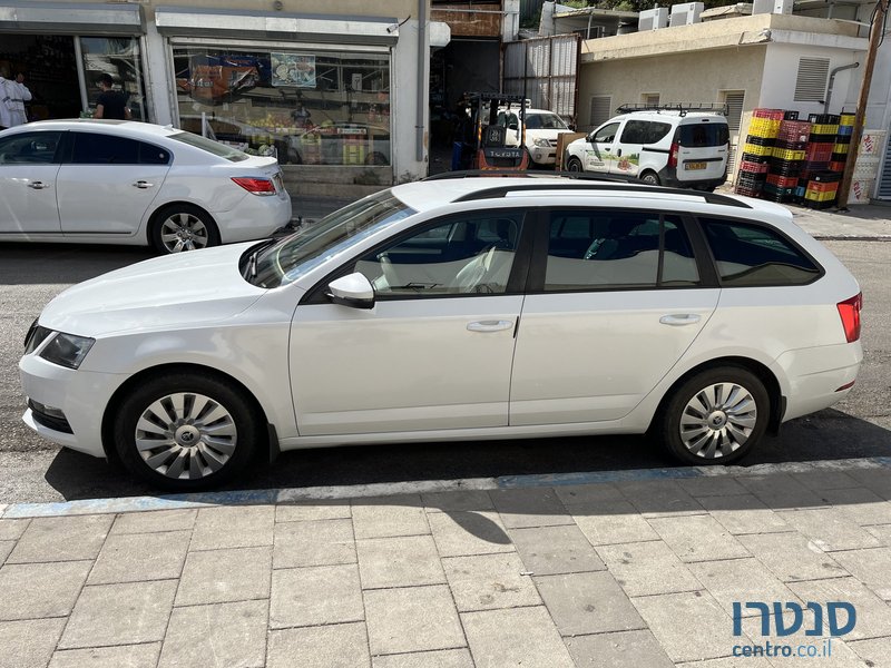 2017' Skoda Octavia A7 photo #2