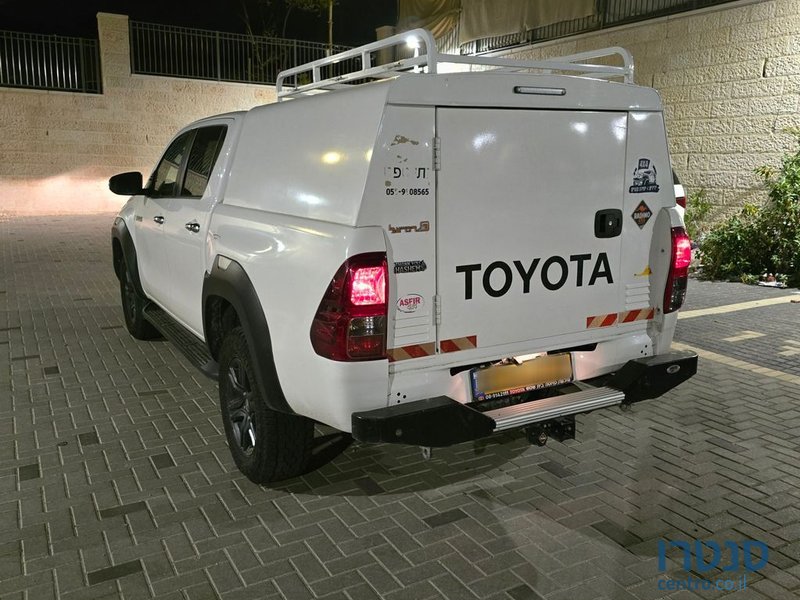 2023' Toyota Hilux טויוטה היילקס photo #3