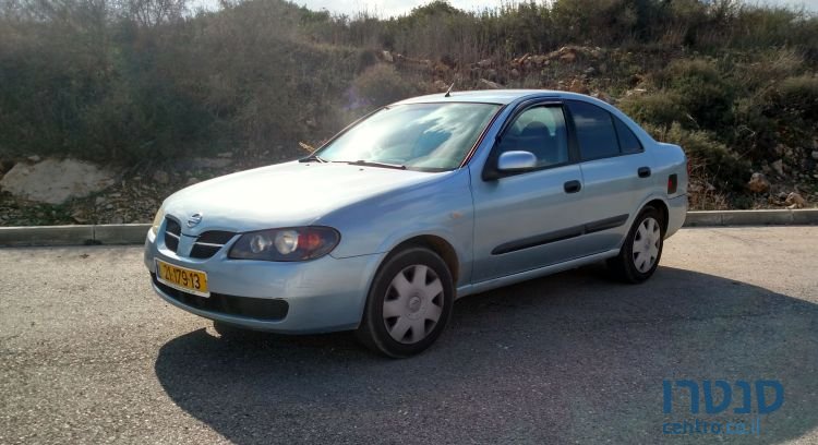 2006' Nissan Almera photo #1