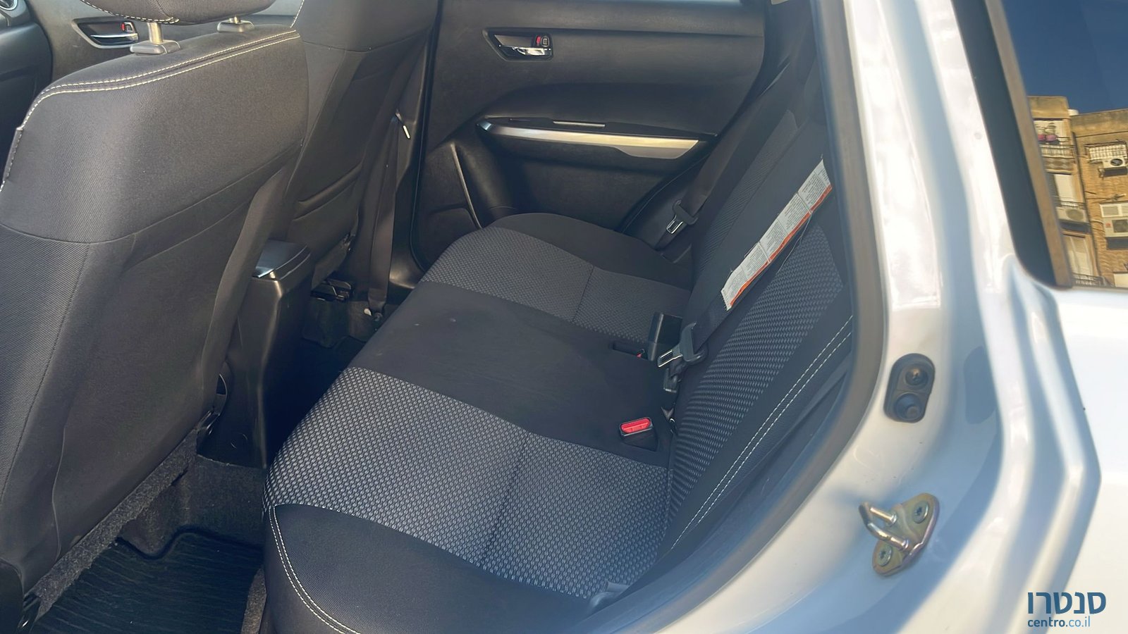 2021' Suzuki SX4 photo #4