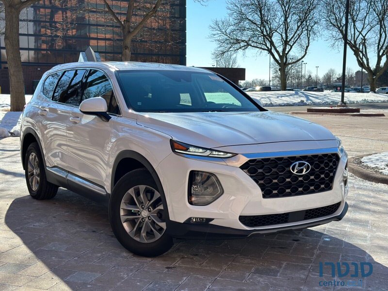 2020' Hyundai Santa Fe photo #3