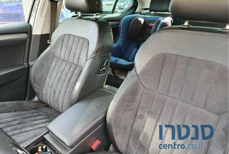 2019' Skoda Superb סקודה סופרב photo #2