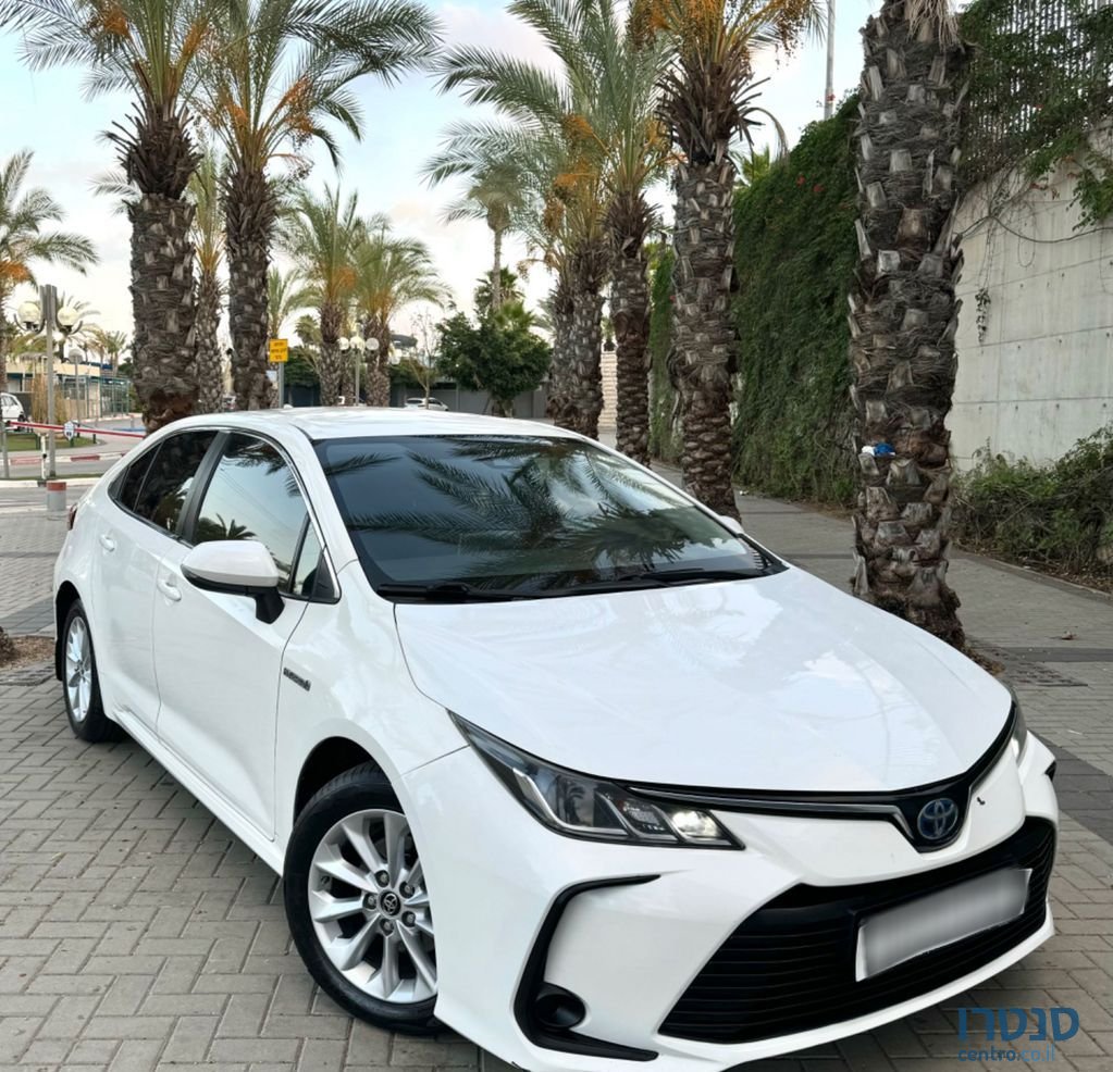 2019' Toyota Corolla טויוטה קורולה photo #2