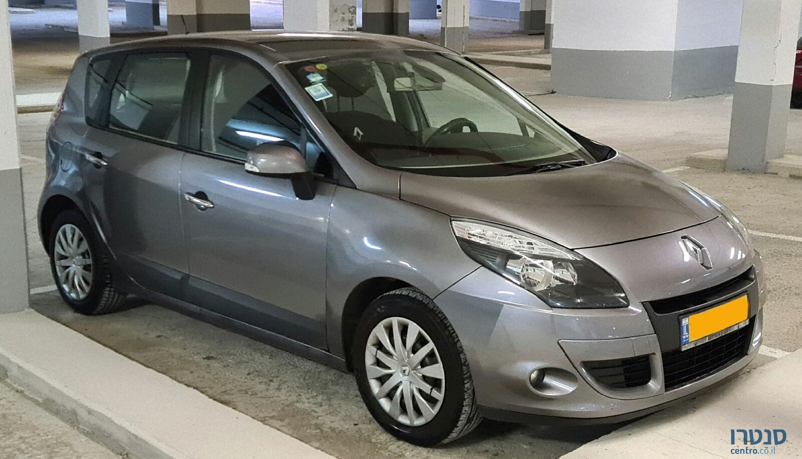 2011' Renault Scenic 3 photo #1