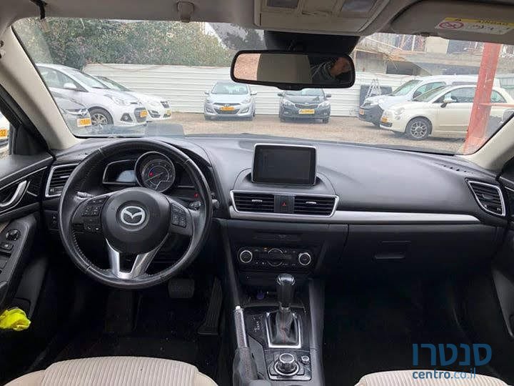 2014' Mazda 3 photo #3