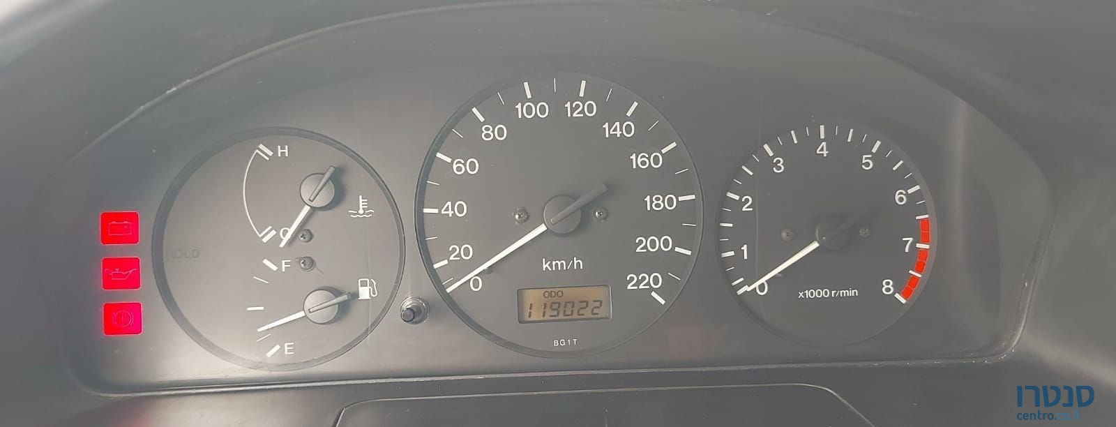 1998' Mazda 323 מאזדה לאנטיס photo #2