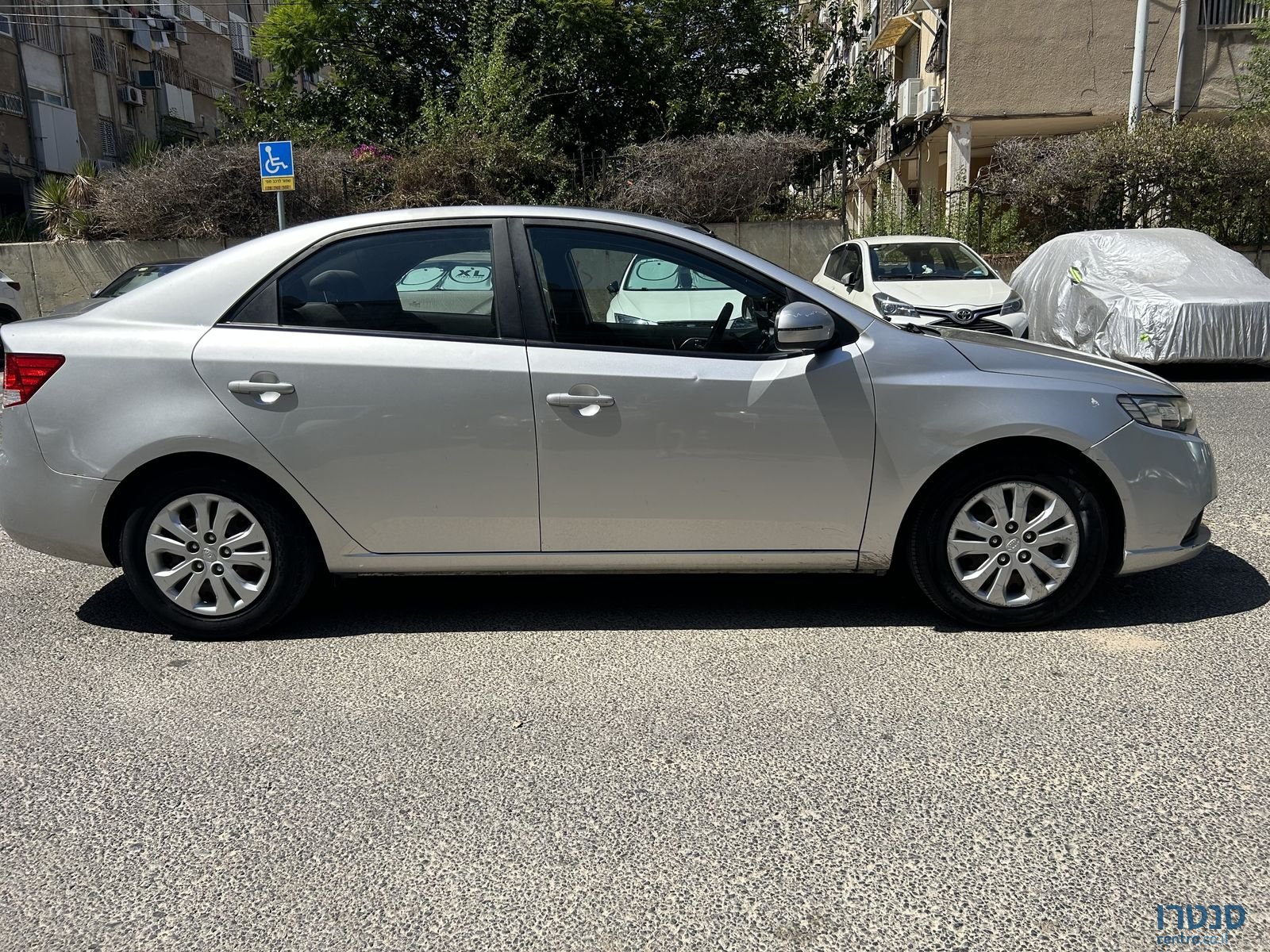 2012' Kia Forte קיה פורטה photo #5