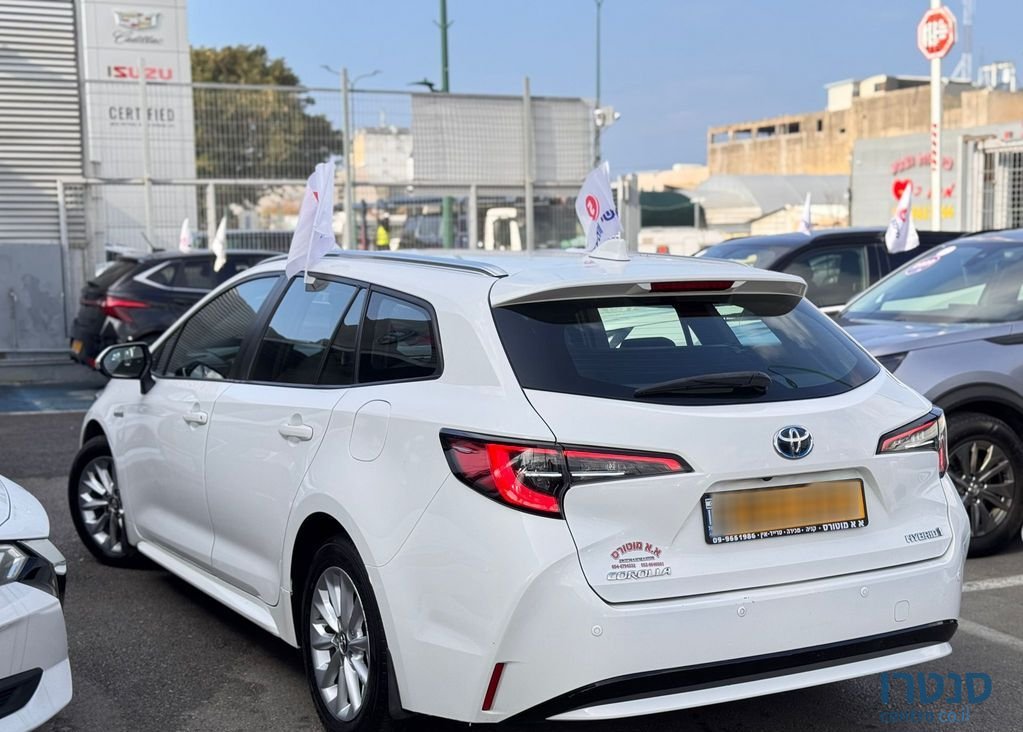 2019' Toyota Corolla טויוטה קורולה photo #3