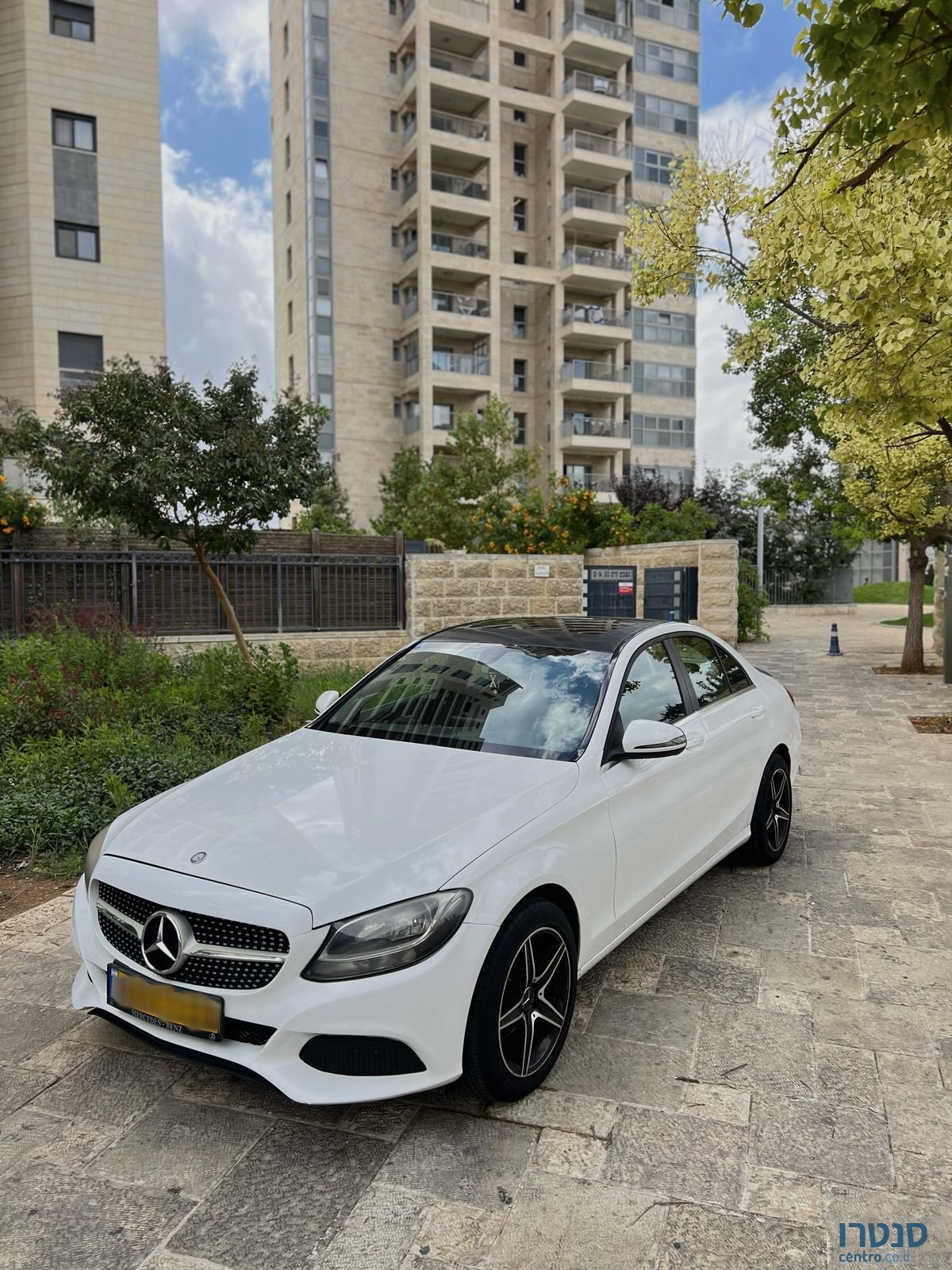 2017' Mercedes-Benz 220 מרצדס photo #1