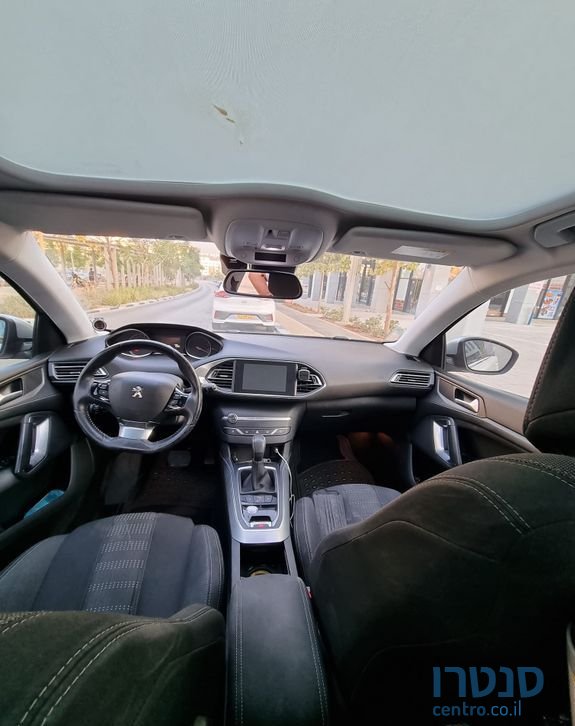 2017' Peugeot 308 פיג'ו photo #4