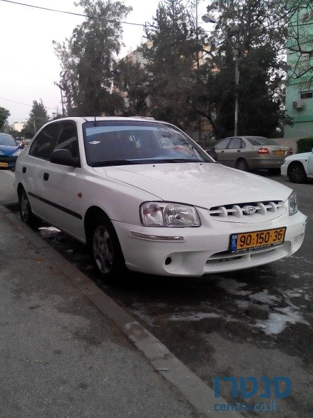 2003' Hyundai Accent photo #1