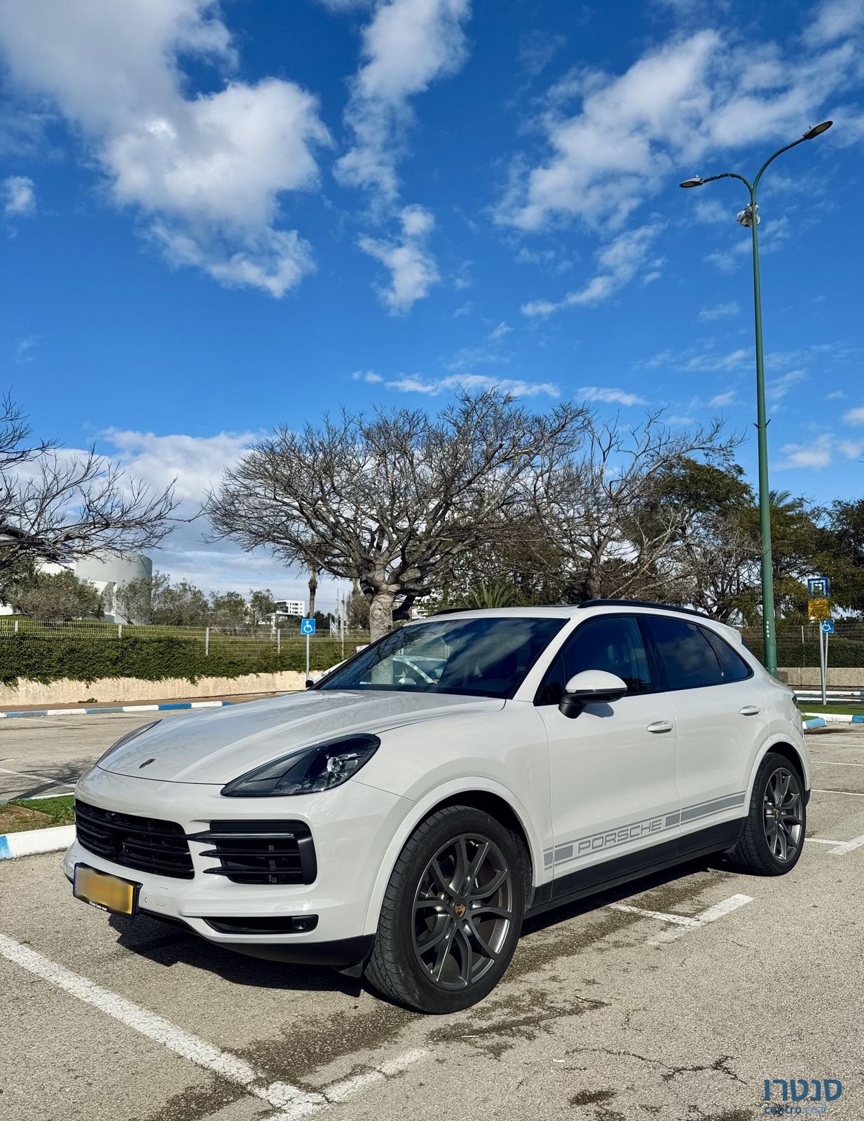 2020' Porsche Cayenne פורשה קאיין photo #3