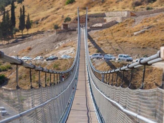 В Иерусалиме построен самый длинный в Израиле подвесной мост