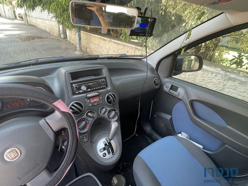 2011' Fiat Panda פיאט פנדה photo #2