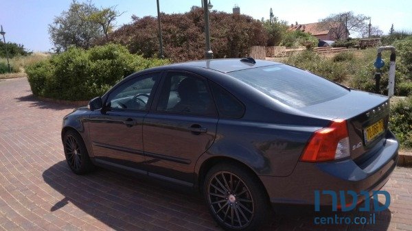 2010' Volvo S40 photo #1