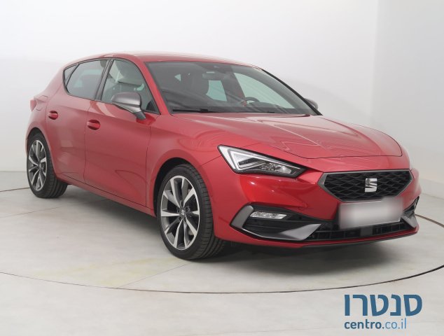 2021' SEAT Leon photo #1