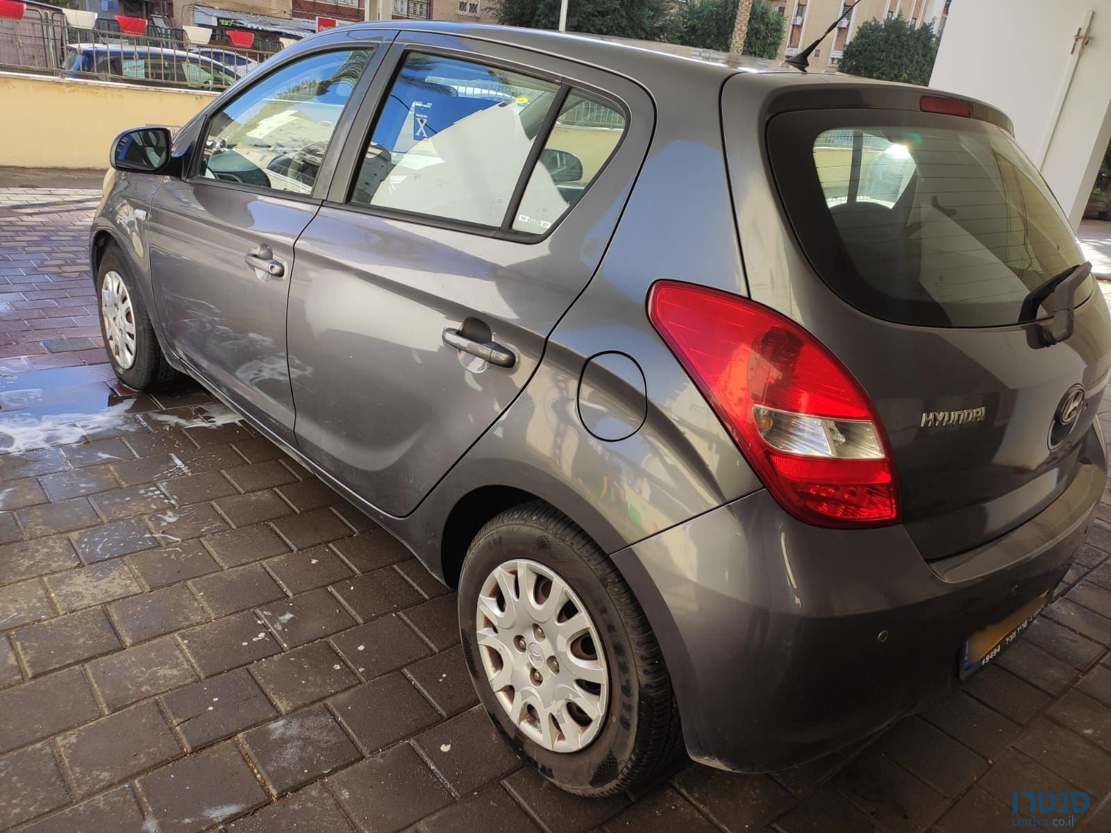 2012' Hyundai i20 יונדאי photo #2