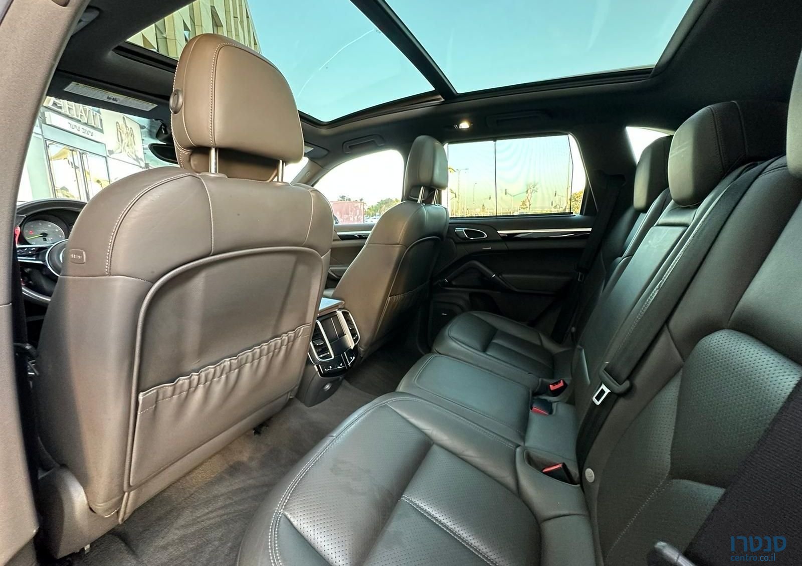 2017' Porsche Cayenne פורשה קאיין photo #4