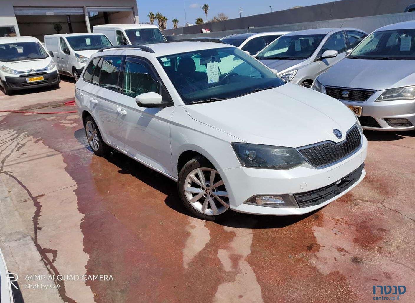 2016' Skoda Fabia סקודה פאביה photo #1