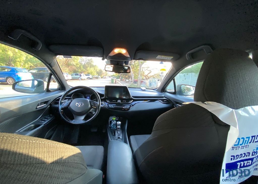 2018' Toyota C-HR טויוטה photo #6