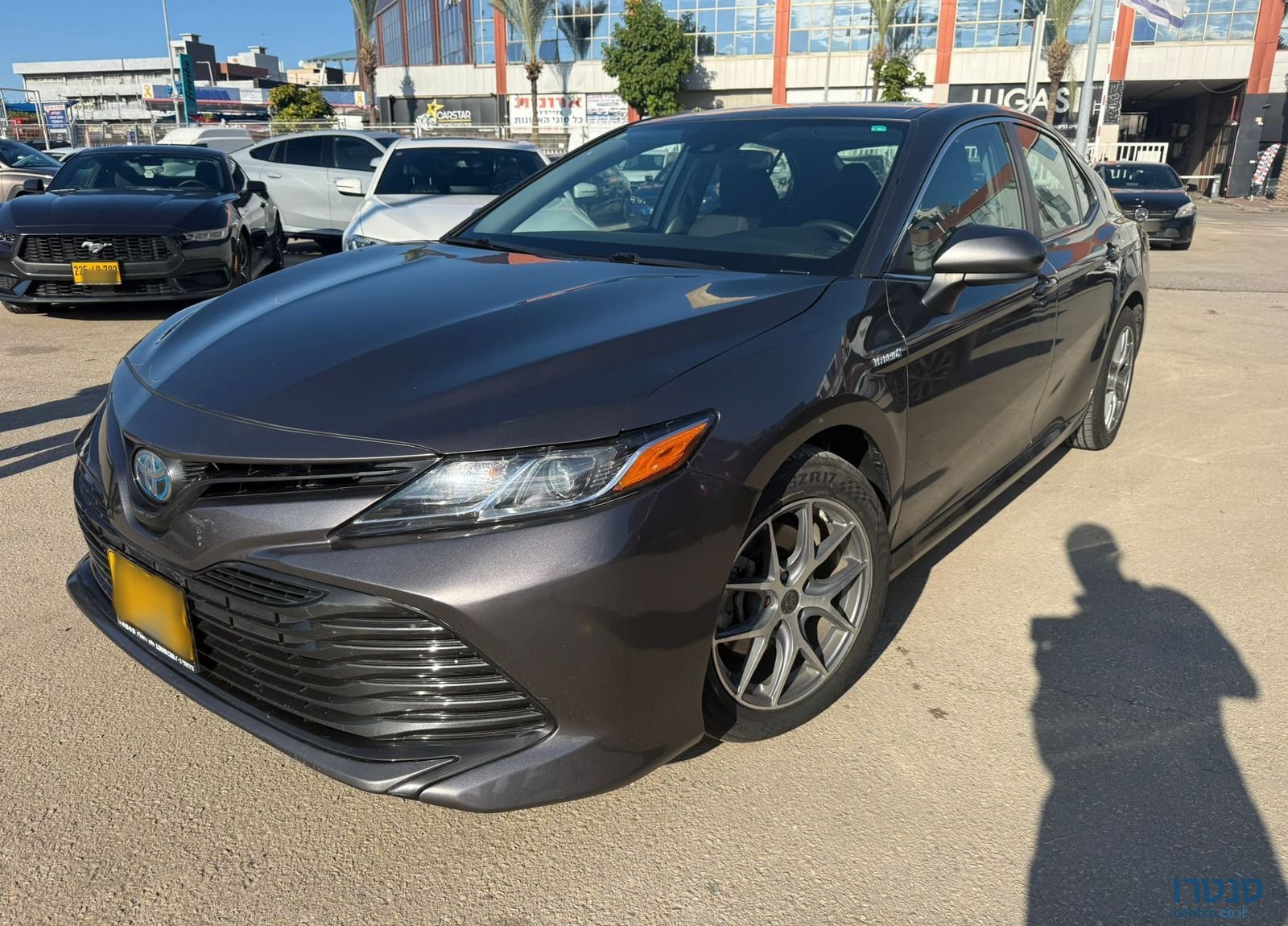 2020' Toyota Camry טויוטה קאמרי photo #1