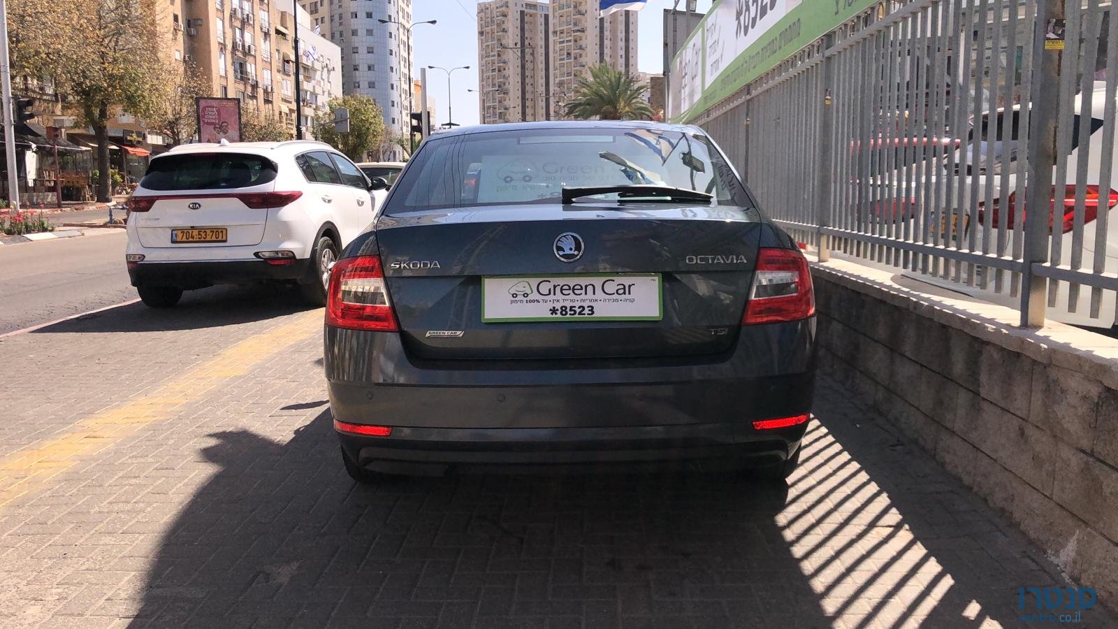 2017' Skoda Octavia photo #6