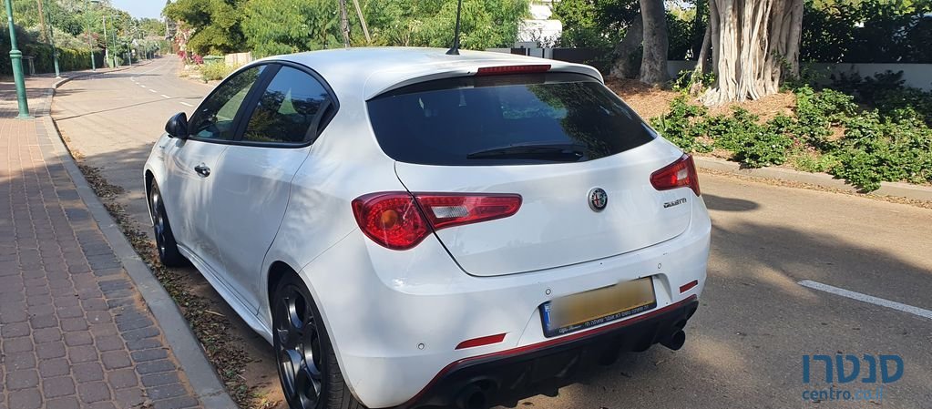 2018' Alfa Romeo Giulietta אלפא רומיאו ג'ולייטה photo #2