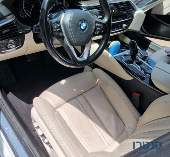 2018' BMW 530 ב.מ.וו photo #3