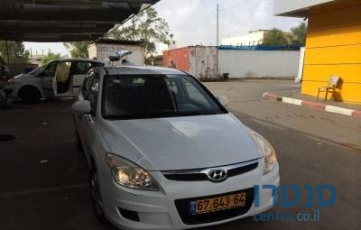 2008' Hyundai i30 photo #1