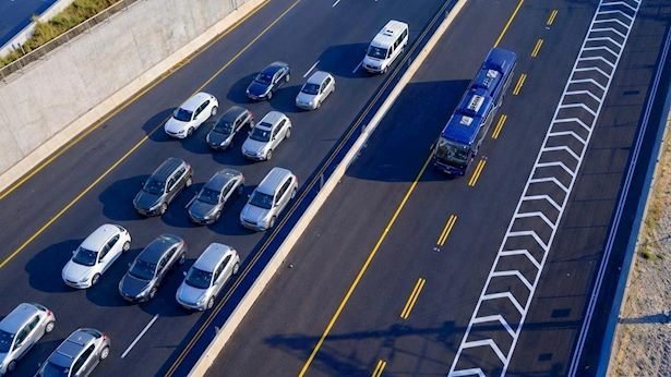 עידן חדש בכבישי גוש דן: הנתיבים המהירים החדשים נפתחים