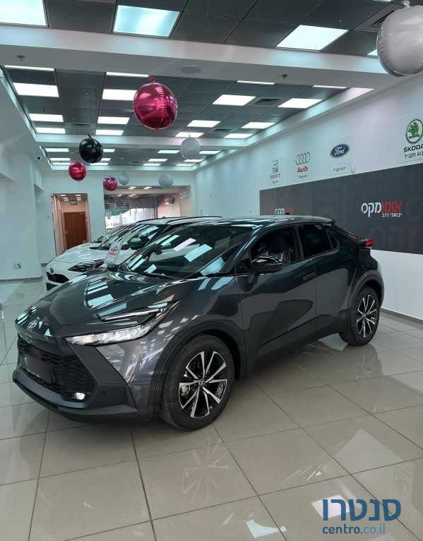 2023' Toyota C-HR טויוטה photo #3