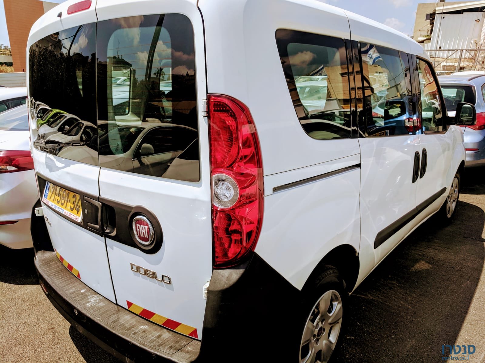 2015' Fiat Doblo photo #4