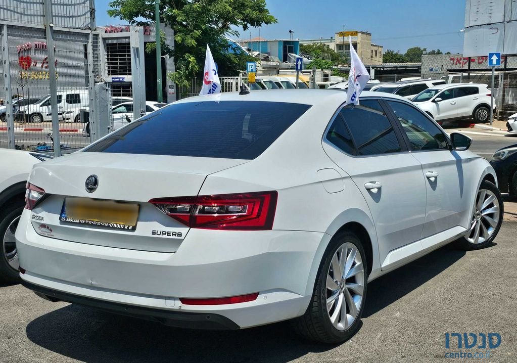 2016' Skoda Superb סקודה סופרב photo #4