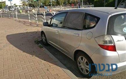 2010' Honda Jazz קומפורט photo #2