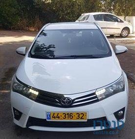 2015' Toyota Corolla טויוטה קורולה photo #2