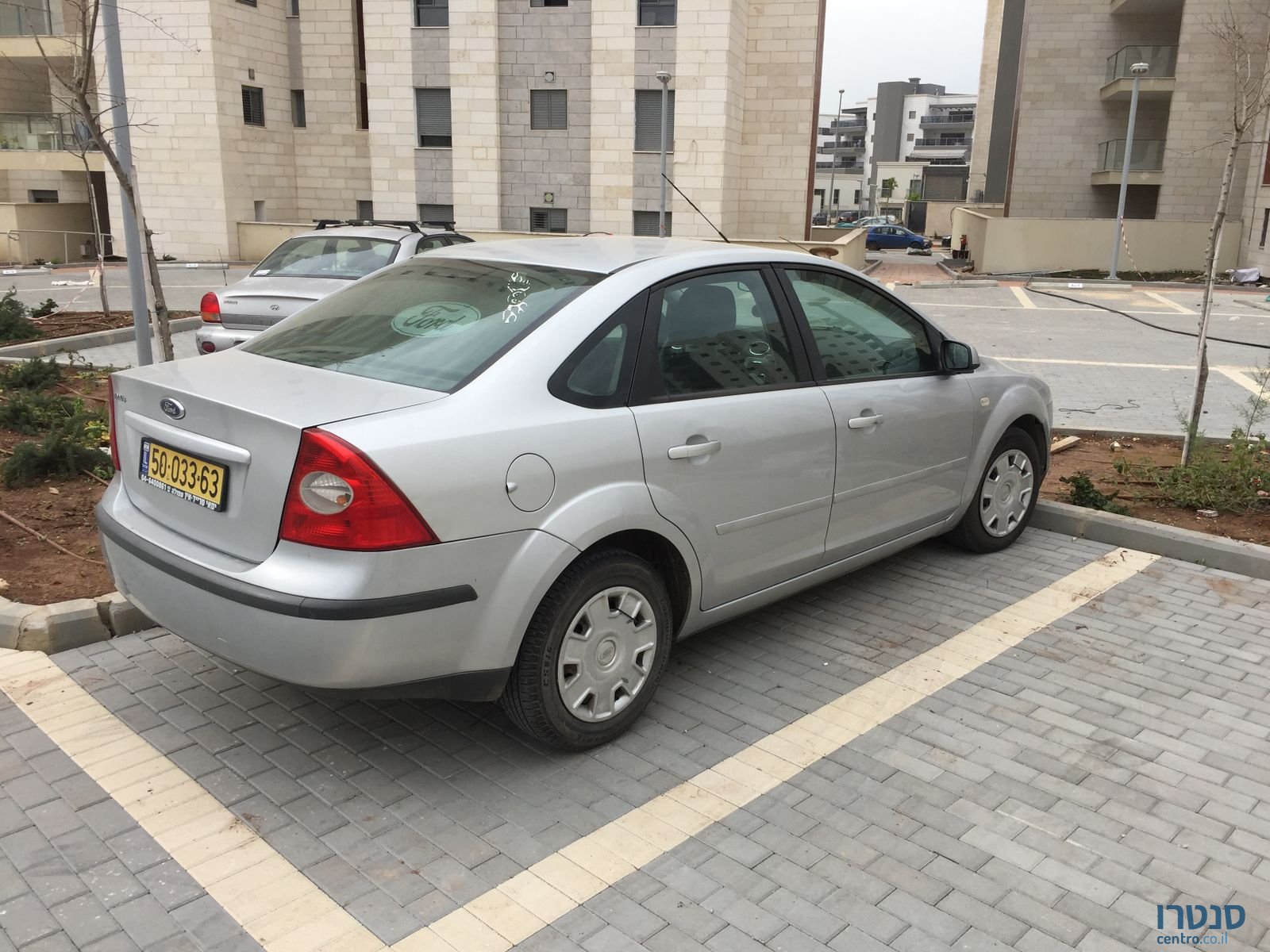 2008' Ford Focus photo #4