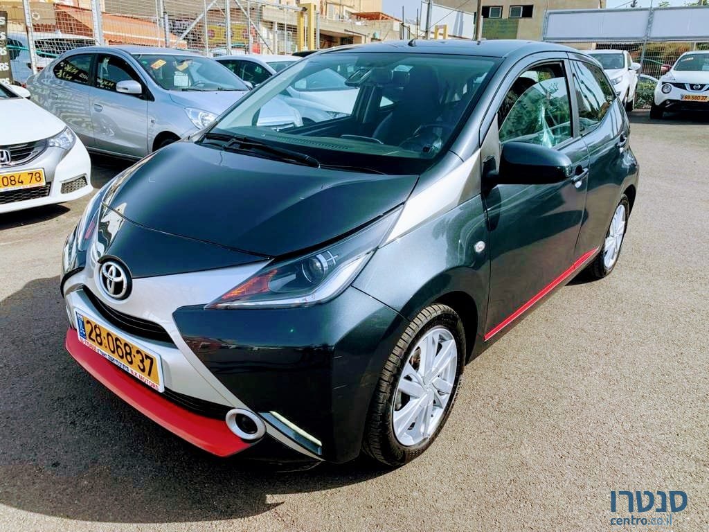 2016' Toyota Aygo photo #1