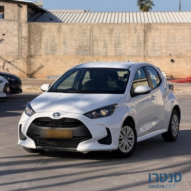 2023' Toyota Yaris טויוטה יאריס photo #1