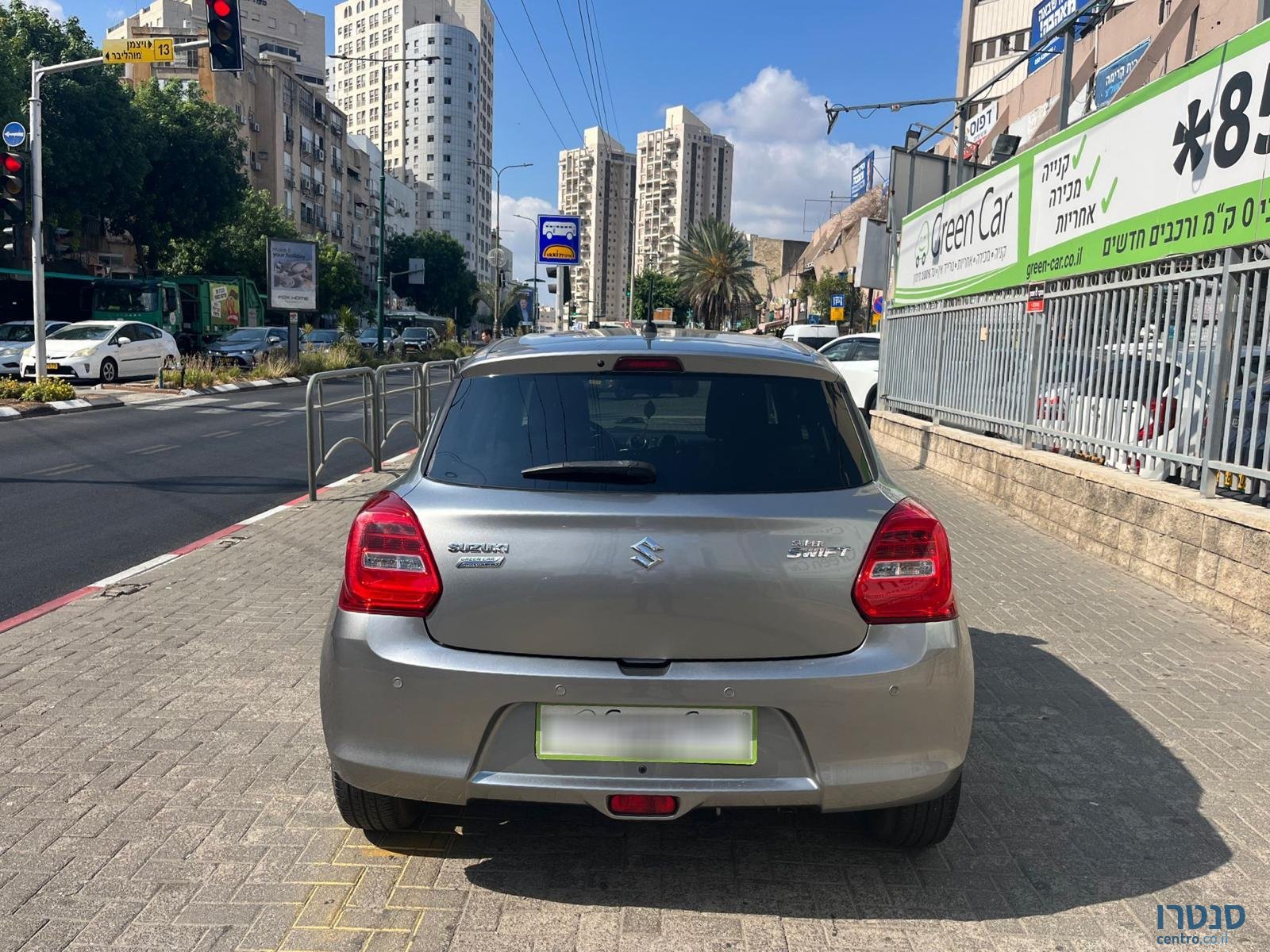 2020' Suzuki Swift photo #5