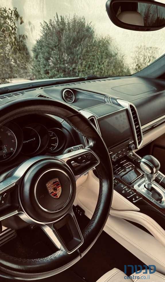 2017' Porsche Cayenne פורשה קאיין photo #3