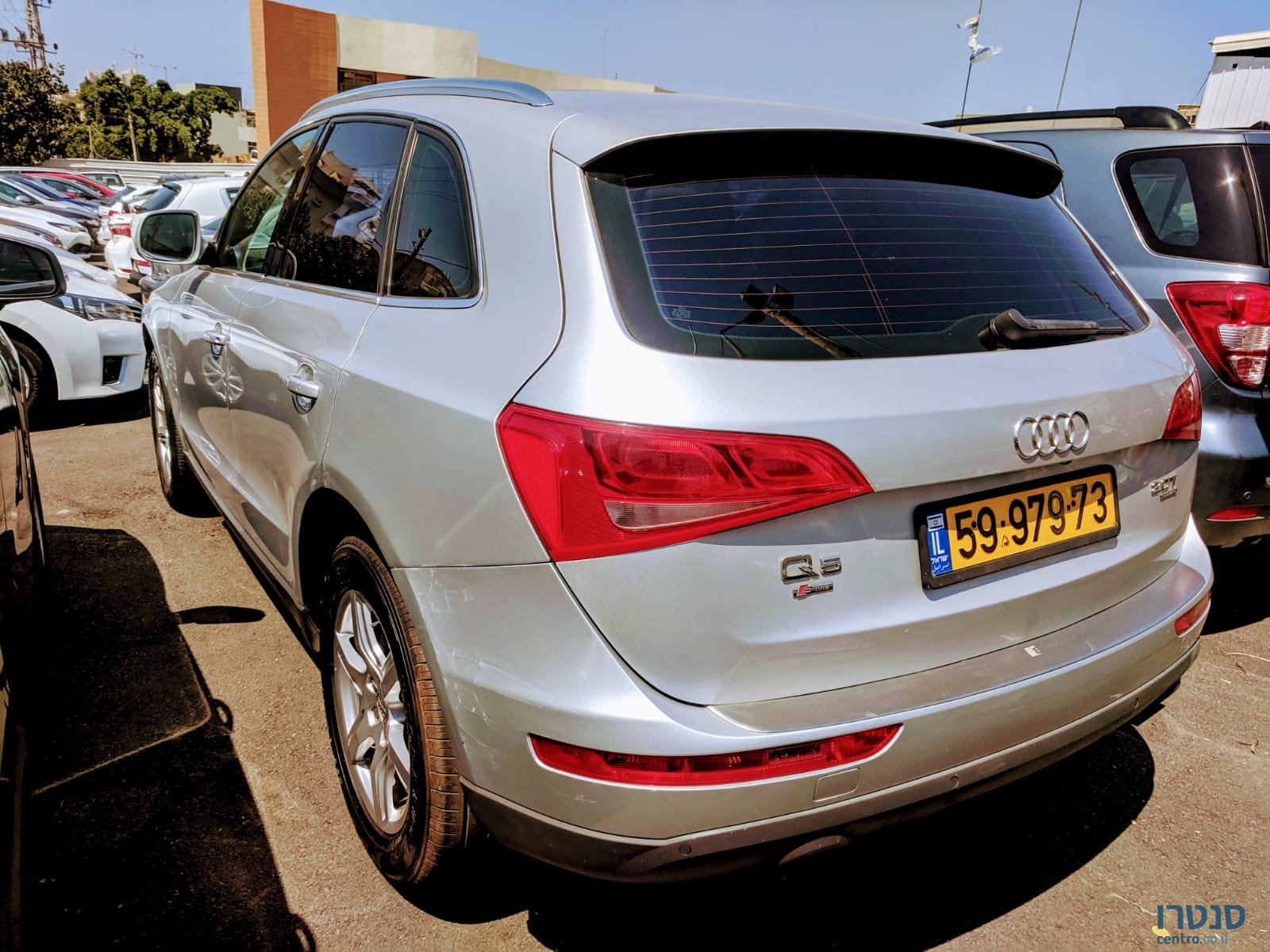 2011' Audi Q5 photo #4