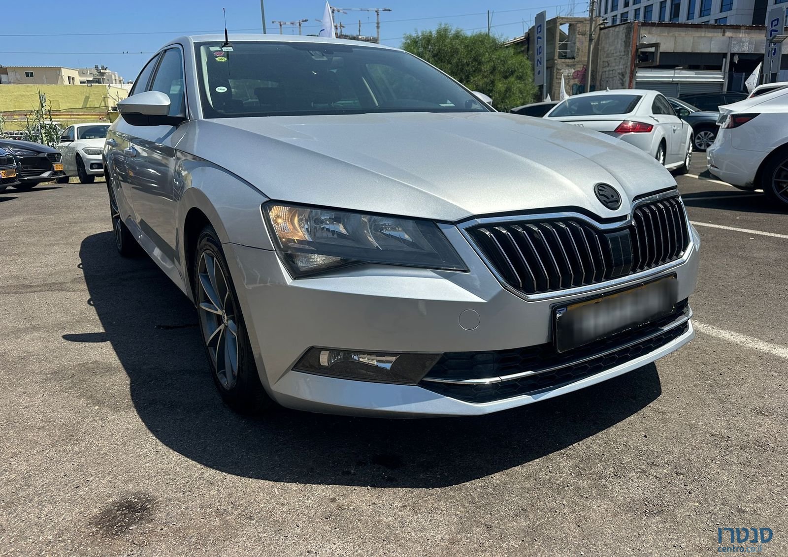 2018' Skoda Superb סקודה סופרב photo #2