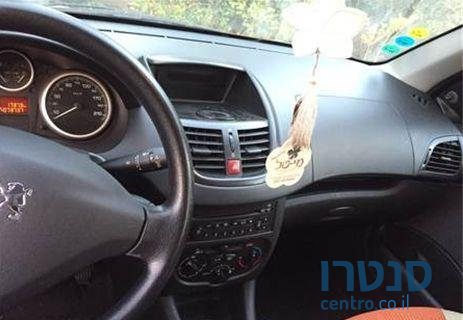 2012' Peugeot 206 פיג'ו פלוס photo #1