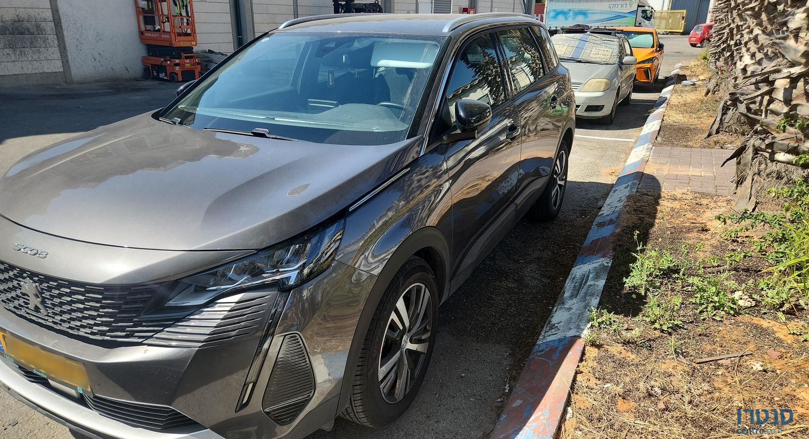 2022' Peugeot 5008 פיג'ו photo #4