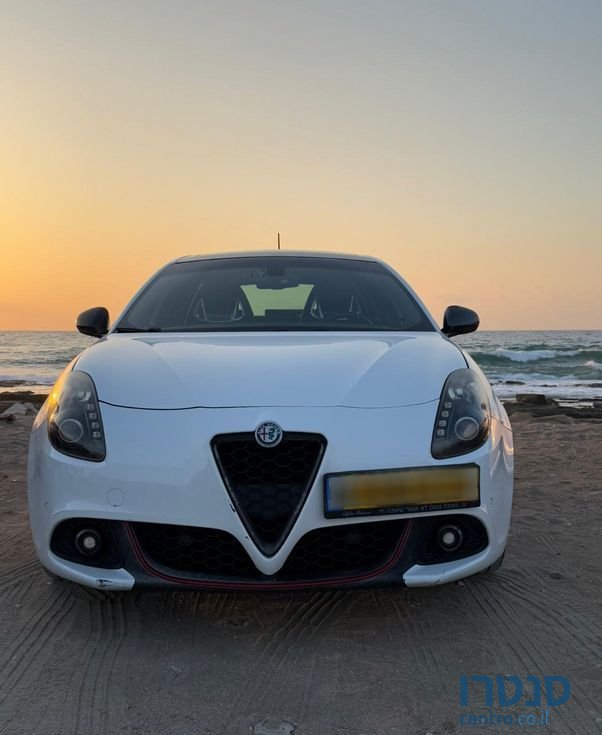 2019' Alfa Romeo Giulietta אלפא רומיאו ג'ולייטה photo #1