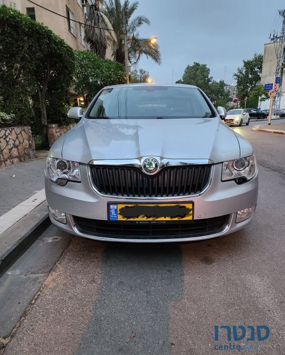 2011' Skoda Superb סקודה סופרב photo #1